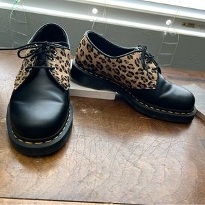 Dr. Marten leopard print Oxfords